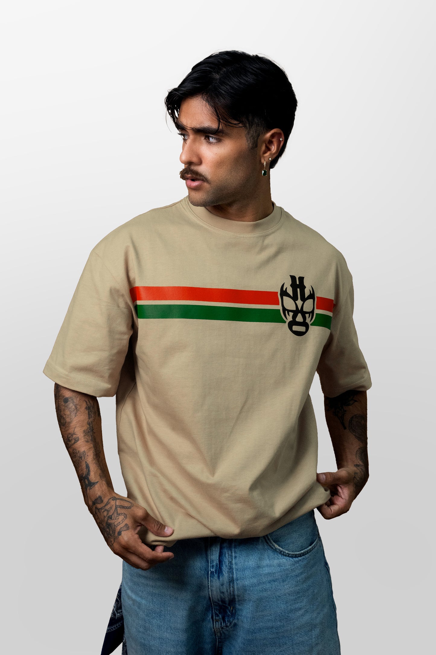 T shirt khaki Líneas