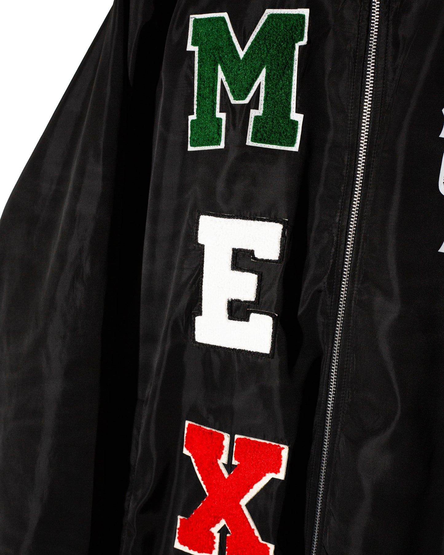 Bomber jacket negra Huracarrana