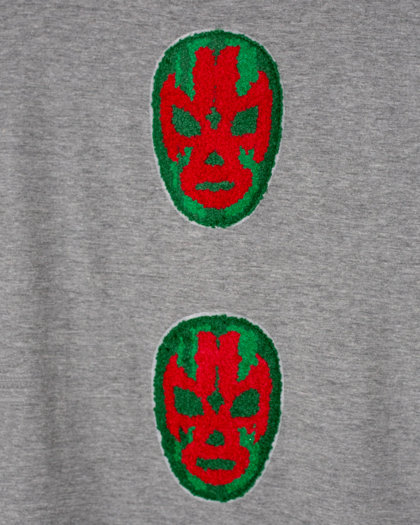 Camiseta Parches Gris