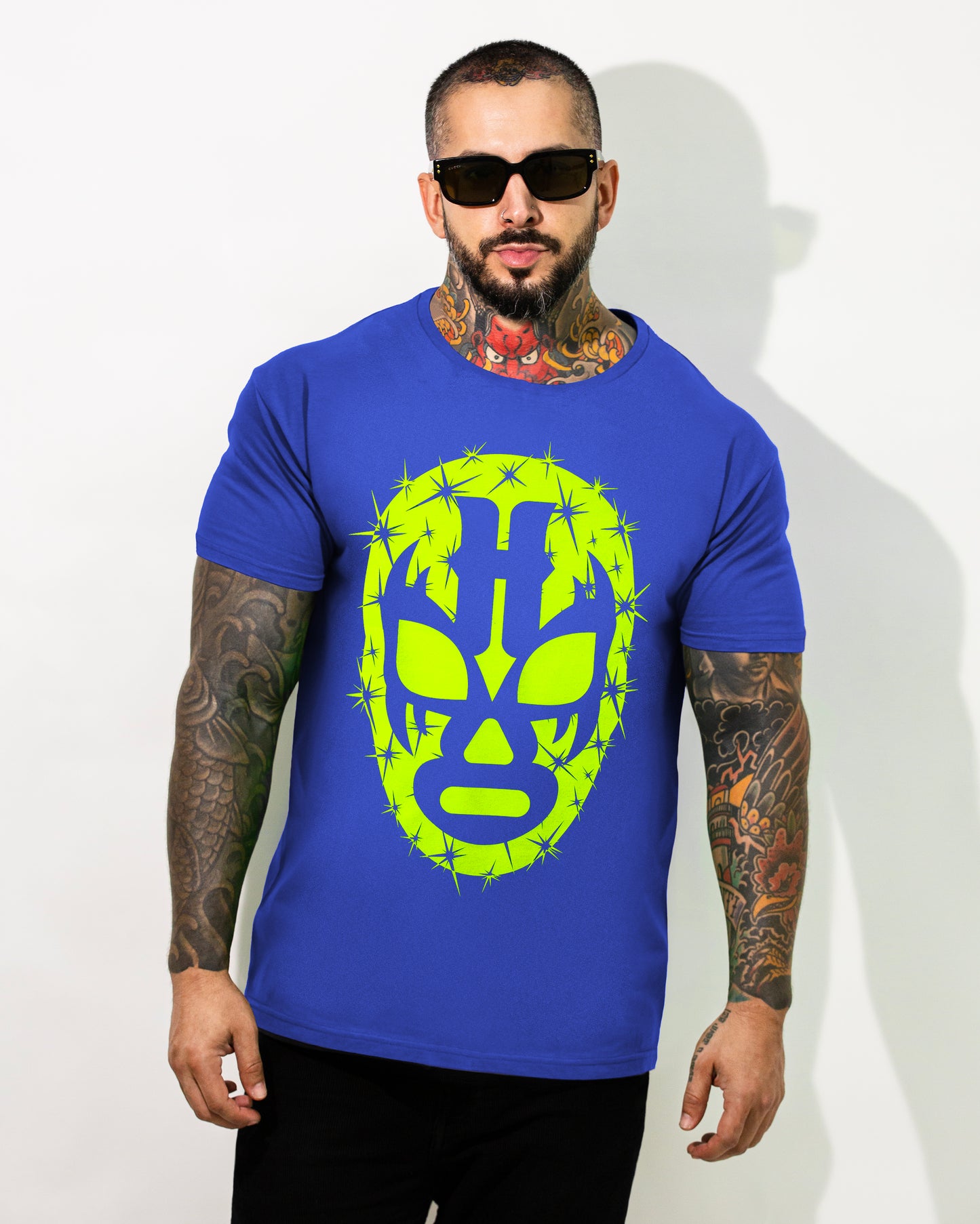 T SHIRT AZUL MÁSCARA NEÓN
