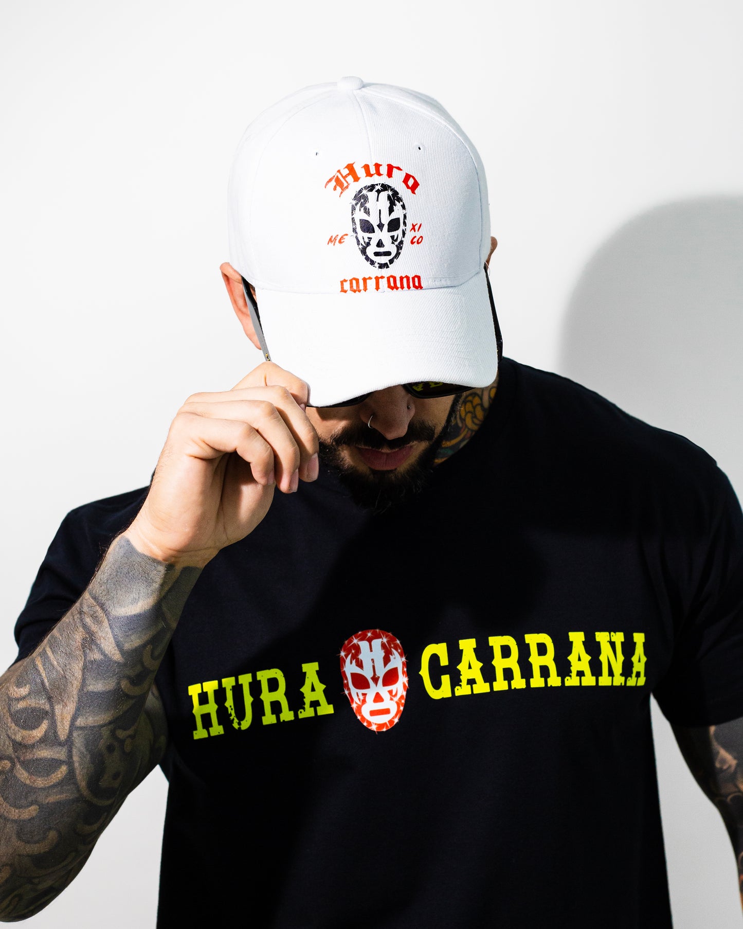 GORRA BLANCA HURACARRANA MÁSCARA