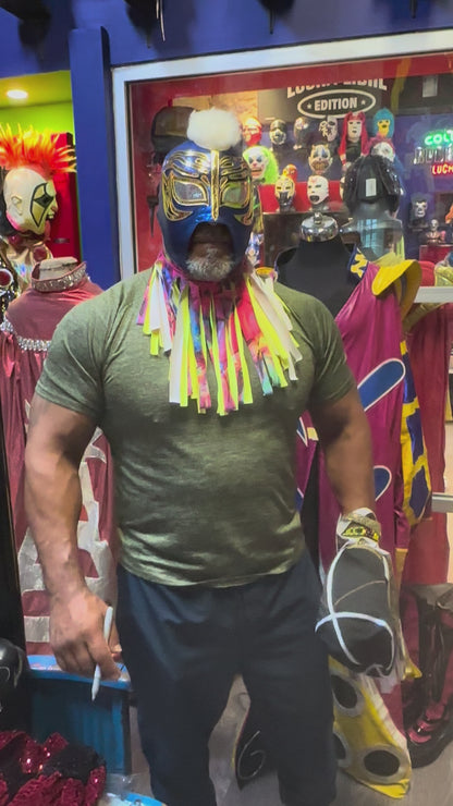 Máscara profesional y original de Misterioso Sr. con diseño cerrado